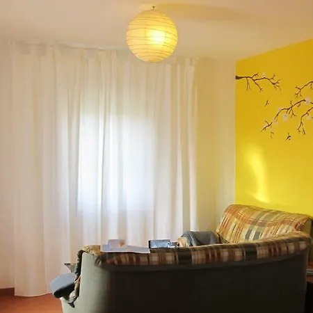 Yellow Houses Apartment *